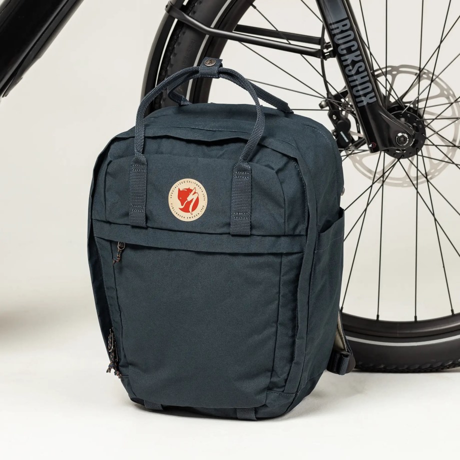 S/F Cave Pack Hot New - Fjällräven Navy