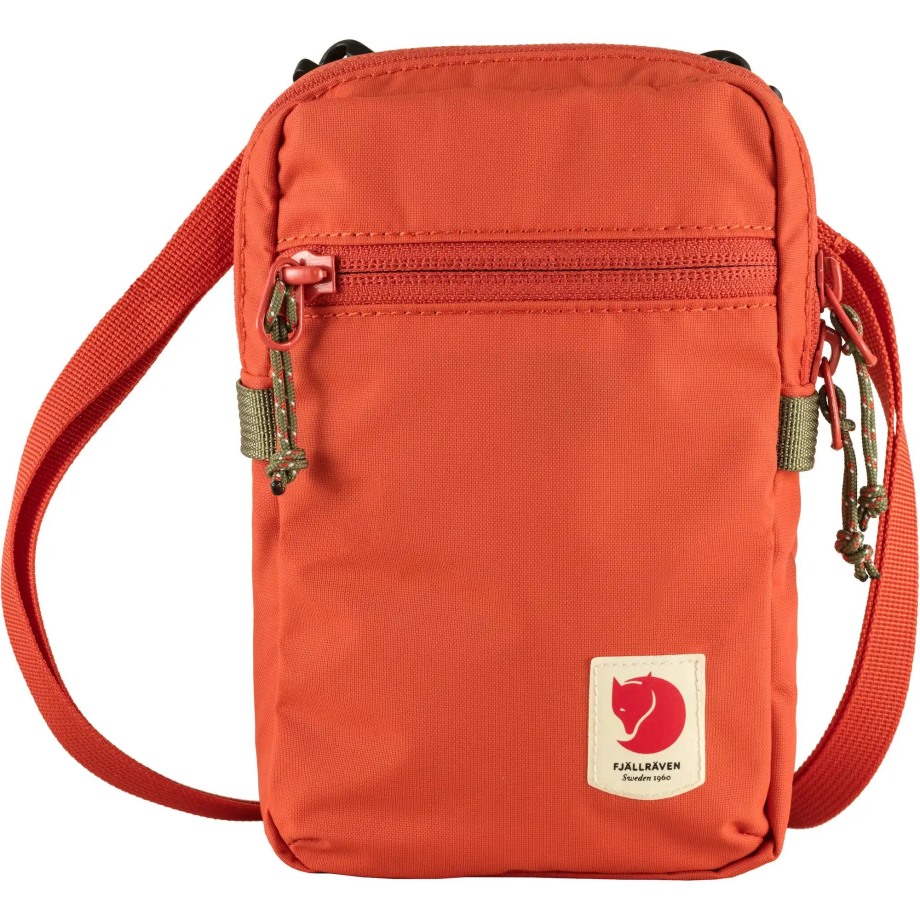 Rowan Red High Coast Pocket Hot New - Fjällräven