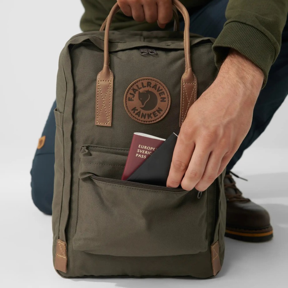 Navy Kånken No. 2 Laptop 15 Hot New - Fjällräven